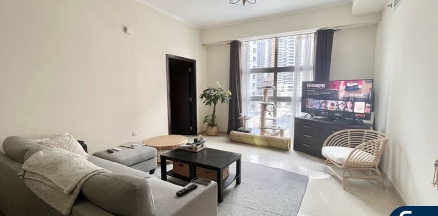 Apartamento en DEC Towers, Dubai Marina, Dubai, 1 dormitorio, 64 m², № 75366