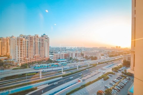 Снять в аренду квартиру в Пальме Джумейре, Дубай: 2 спальни, 165.2м², № 42729 - фото 12