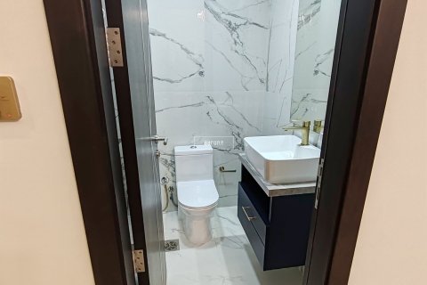 Apartment in Al Furjan, Dubai 3 bedrooms, 147.9 sq.m. № 42728 - photo 8