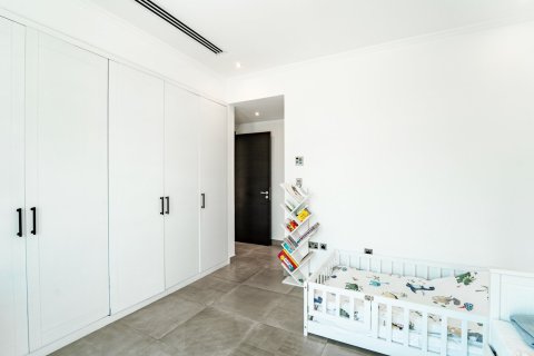 Villa in Jumeirah Islands, Dubai 3 bedrooms, 512 sq.m. № 120291 - photo 25