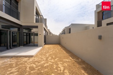 Villa en Dubai, 4 dormitorios, 338.6 m², № 53151 - foto 9