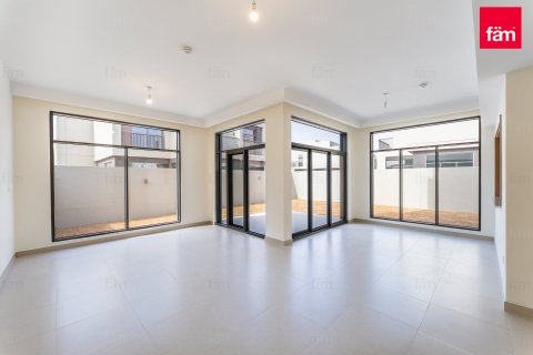 Villa en Dubai, 4 dormitorios, 338.6 m², № 53151 - foto 2
