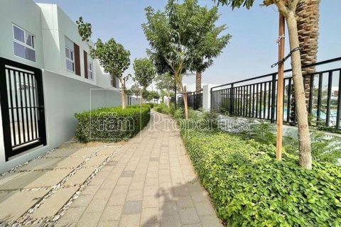 Townhouse in Dubai 4 bedrooms, 230.4 sq.m. № 85970 - photo 6