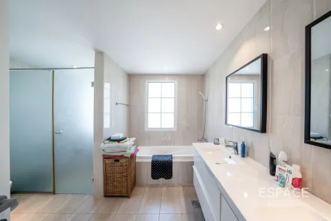 Villa en Jumeirah Village Triangle, Dubai, 5 dormitorios, 356 m², № 61608 - foto 10