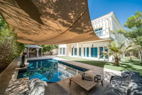 Villa en Jumeirah Village Triangle, Dubai, 5 dormitorios, 356 m², № 61608 - foto 11