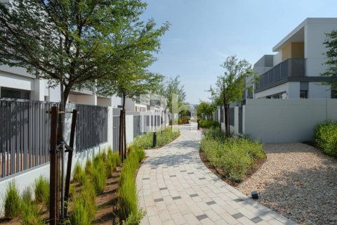 Adosado en Tilal Al Ghaf, Dubai, 3 dormitorios, 200 m², № 57845 - foto 12