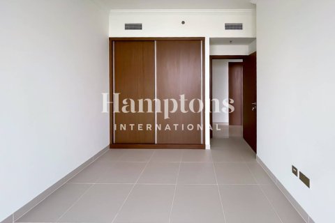 Apartment in Dubai Harbour, Dubai 3 bedrooms, 171.47013807 sq.m. № 90793 - photo 24