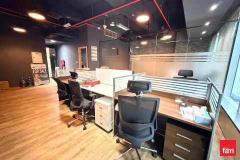 Oficina en Business Bay, Dubai, 69.7 m², № 83735 - foto 5