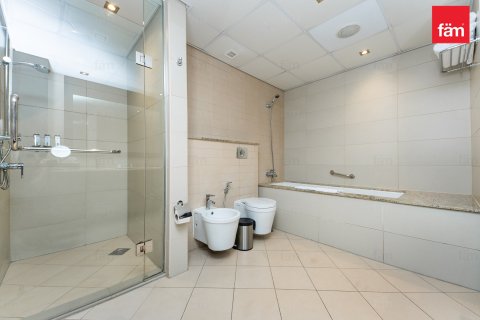 Apartment in Palm Jumeirah, Dubai 2 bedrooms, 164.5 sq.m. № 83738 - photo 14