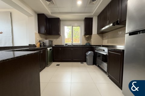 Villa in Bella Casa, Serena, Dubai 3 bedrooms, 238 sq.m. № 76235 - photo 6