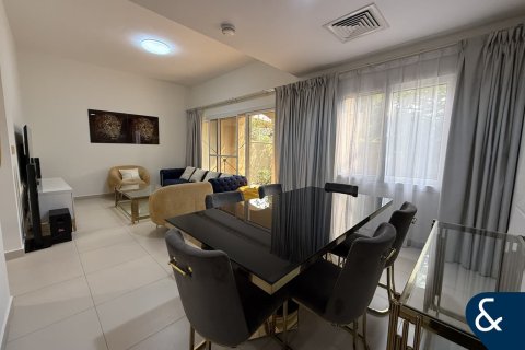 Villa in Bella Casa, Serena, Dubai 3 bedrooms, 238 sq.m. № 76235 - photo 4