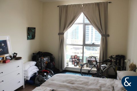 Apartment in Jumeirah Lake Towers, Dubai 1 bedroom, 91 sq.m. № 76233 - photo 2