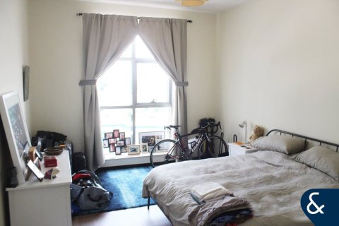 Apartment in Jumeirah Lake Towers, Dubai 1 bedroom, 91 sq.m. № 76233 - photo 1