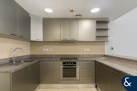 Apartment in Lake Almas West, Jumeirah Lake Towers, Dubai 1 bedroom, 115 sq.m. № 76237 - photo 3