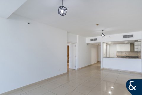 Apartment in Lake Almas West, Jumeirah Lake Towers, Dubai 1 bedroom, 115 sq.m. № 76237 - photo 7