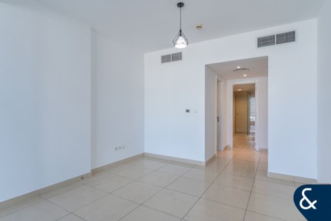 Apartment in Lake Almas West, Jumeirah Lake Towers, Dubai 1 bedroom, 115 sq.m. № 76237 - photo 11