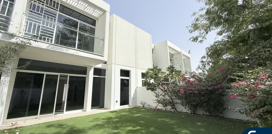 Townhouse in Arabella Townhouses, Mudon, Dubai 3 bedrooms, 211 sq.m. № 76236