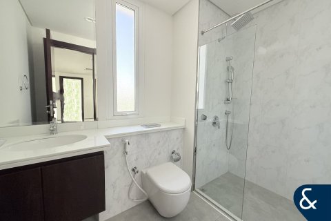 Townhouse in Arabella Townhouses, Mudon, Dubai 3 bedrooms, 211 sq.m. № 76236 - photo 13