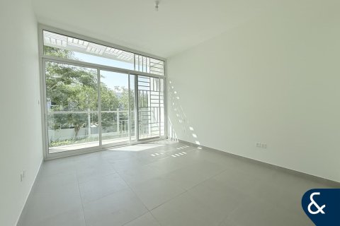 Townhouse in Arabella Townhouses, Mudon, Dubai 3 bedrooms, 211 sq.m. № 76236 - photo 6