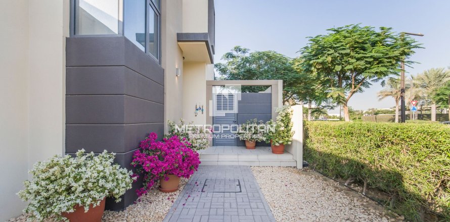 Villa à Maple at Dubai Hills Estate, Dubai Hills Estate, Dubai, 4 chambres, 268 m², № 73638