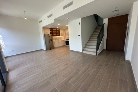 Квартира в HOLLAND GARDENS RESIDENCE в Town Square, Дубай, 3 спальни, 217м², № 97371