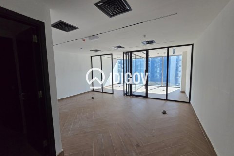 Oficina en Business Bay, Dubai, 61.87 m², № 121127