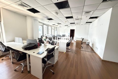 Oficina en Business Bay, Dubai, 77.76 m², № 121124 - foto 3