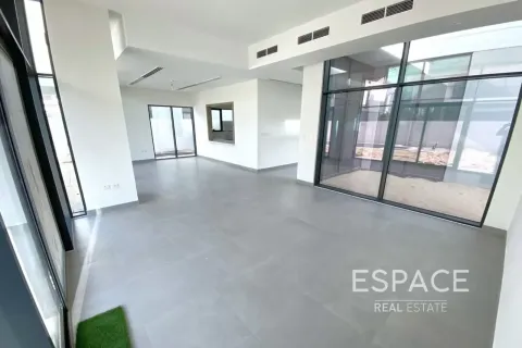 فيلا في Al Furjan, دبي 4 غرف نوم, 331 م² رقم 122570 - صورة 2