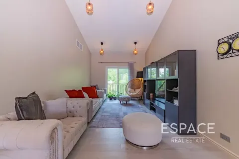 Villa en Green Community West, Green Community, Dubai, 5 dormitorios, 548 m², № 122568 - foto 17