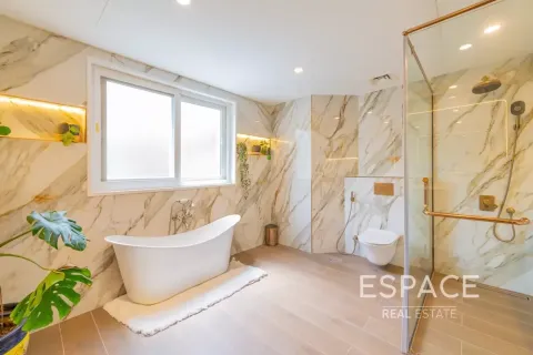 Villa en Green Community West, Green Community, Dubai, 5 dormitorios, 548 m², № 122568 - foto 15
