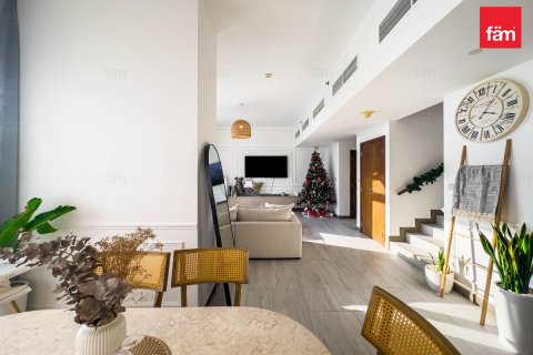 منزل ذو طابقين في دبي 2 غرف نوم, 175.1 م² رقم 92035 - صورة 11