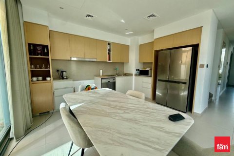 Maison de ville à Dubai, 4 chambres, 245.5 m², № 92036 - photo 5