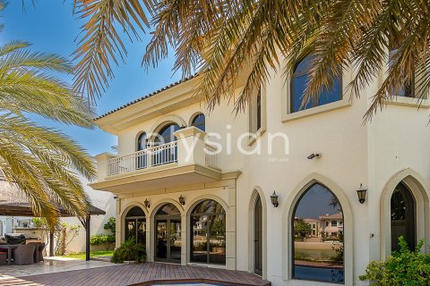 Villa à Garden Homes, Palm Jumeirah, Dubai, 4 chambres, 689 m², № 38116 - photo 1