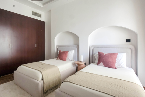 Apartment in Jumeirah Beach Residence, Dubai 2 bedrooms, 119 sq.m. № 111242 - photo 15