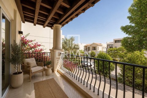Villa en District One, Mohammed Bin Rashid City, Dubai, 4 dormitorios, 873.29 m², № 126559 - foto 5
