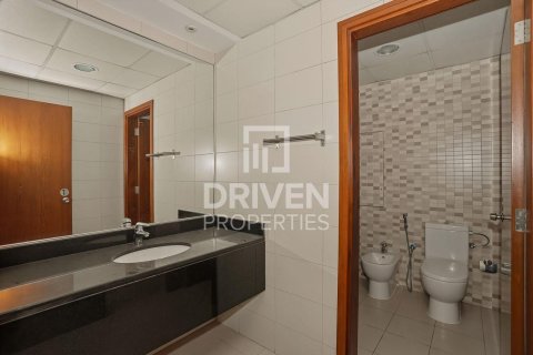 Apartment in Dubai Internet City, Dubai 4 bedrooms, 348.11 sq.m. № 126556 - photo 19