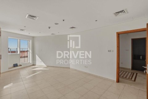 Apartment in Dubai Internet City, Dubai 4 bedrooms, 348.11 sq.m. № 126556 - photo 8