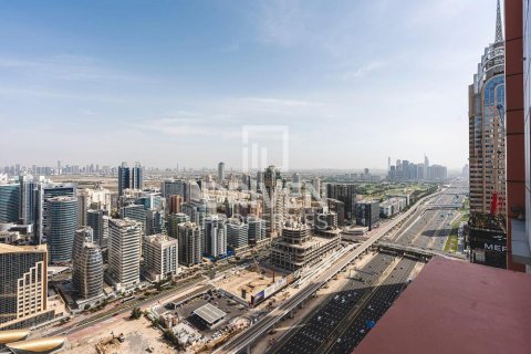 Apartment in Dubai Internet City, Dubai 4 bedrooms, 348.11 sq.m. № 126556 - photo 24
