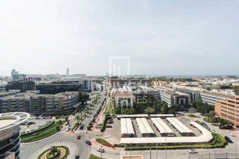 Apartment in Dubai Internet City, Dubai 3 bedrooms, 209.96 sq.m. № 126557 - photo 15