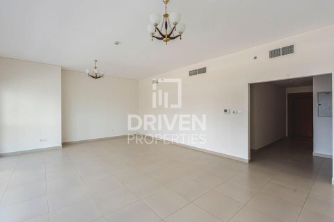 Apartment in Dubai Internet City, Dubai 3 bedrooms, 209.96 sq.m. № 126557 - photo 4