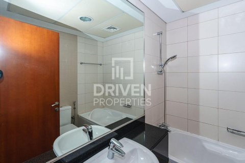 Apartamento en Dubai Internet City, Dubai, 2 dormitorios, 168.25 m², № 126555 - foto 15