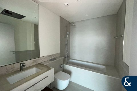 Apartment in EMAAR Beachfront, Dubai Harbour, Dubai 2 bedrooms, 116 sq.m. № 98818 - photo 14