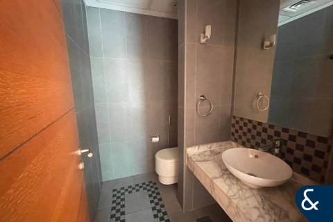 Villa in Legacy Nova Villas, Jumeirah Park, Dubai 4 bedrooms, 641 sq.m. № 98819 - photo 7