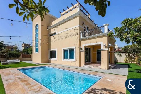Villa in Legacy Nova Villas, Jumeirah Park, Dubai 4 bedrooms, 641 sq.m. № 98819