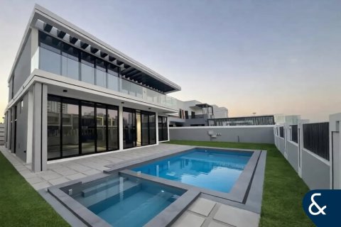 Villa in Al Furjan, Dubai 5 bedrooms, 600 sq.m. № 98822