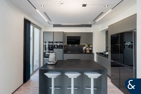 Villa in Arabian Ranches 2, Dubai 4 bedrooms, 205 sq.m. № 88610 - photo 4