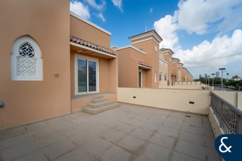 Townhouse in Victory Heights, Dubai Sports City, Dubai 4 bedrooms, 247 sq.m. № 88613 - photo 17