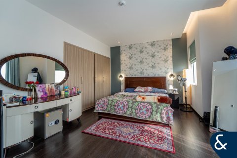 Townhouse in Victory Heights, Dubai Sports City, Dubai 4 bedrooms, 247 sq.m. № 88613 - photo 7