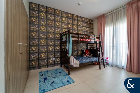 Townhouse in Victory Heights, Dubai Sports City, Dubai 4 bedrooms, 247 sq.m. № 88613 - photo 9