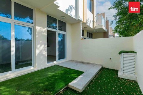 Townhouse in Dubai 4 bedrooms, 112.2 sq.m. № 43098 - photo 11